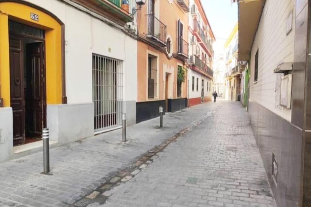 El Duque Blanco.Autentica Sevilla.Centro.Con Patio Buitenkant foto